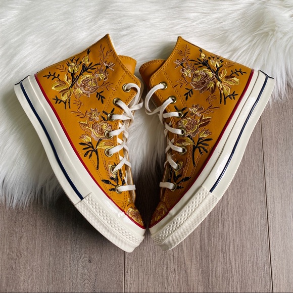 parkway floral converse